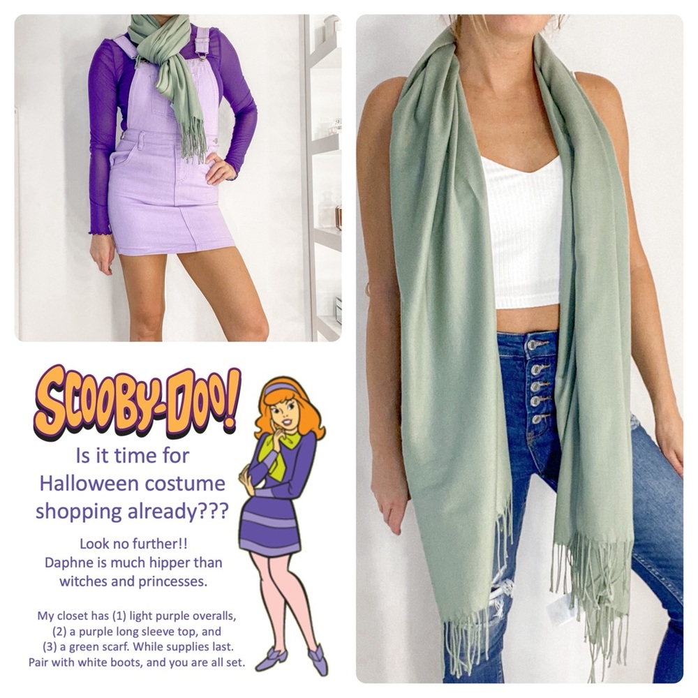 H&M lightweight green scarf